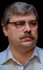 Лучший репетитор по обществознанию и физике - преподаватель Ростислав Анатольевич.