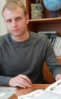 Сильный репетитор по истории и биологии - преподаватель Александр Владимирович.