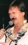 Лучший репетитор по вокалу - преподаватель Юрий Александрович.