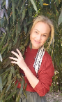 Хороший репетитор скорочтения (Анастасия Валерьевна) - номер телефона на сайте.
