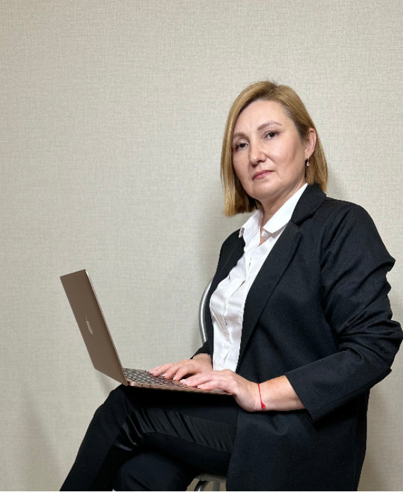 Элиза Мидхатовна