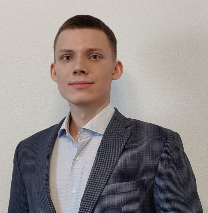 Максим Евгеньевич