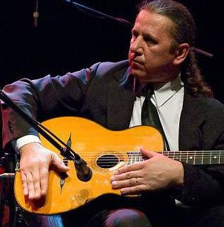 Роман Альбертович