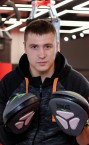 Сильный тренер по боксу - преподаватель Анатолий Владимирович.